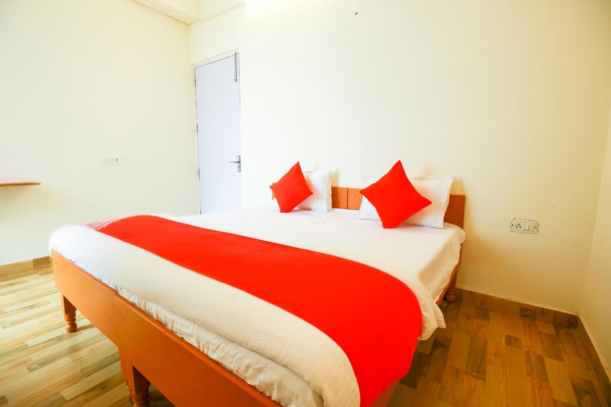 דלהי Hotel O Ansh Residency מראה חיצוני תמונה